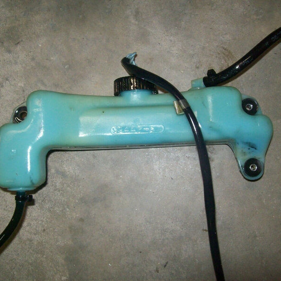 Mercury Oil Tank Reservoir 99443-6 V6 150hp 200hp Outboard Boat Motor