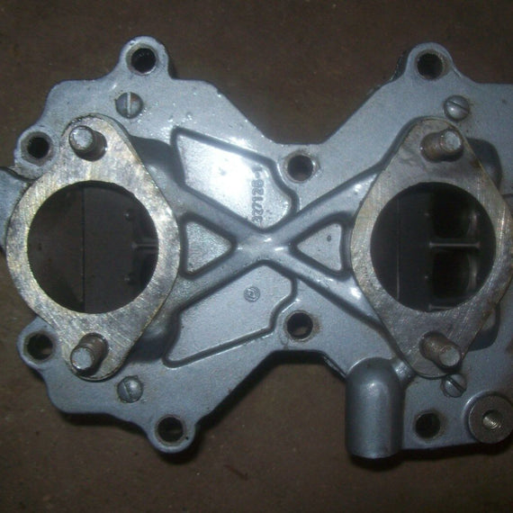 Evinrude Johnson OMC Intake with Reeds 327126 40 48 50 2 cyl Outboard Boat Motor