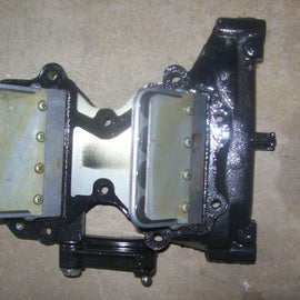 Evinrude Johnson OMC Intake and Reeds 334056 40 48 50 Outboard Boat Motor